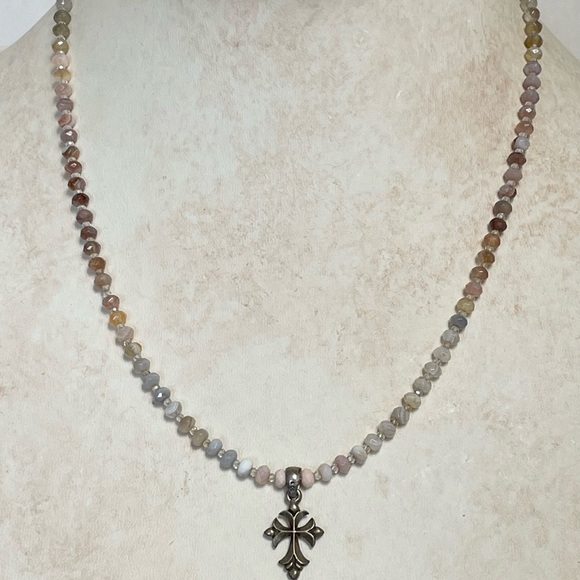 Agate and Silver Vermeil Cross necklace - Picture 2 of 5